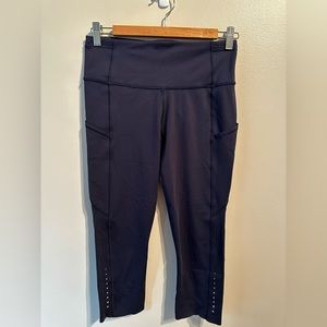 Lululemon Fast and Free crops